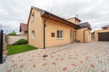 Prodej domu 152 m², Břežany II