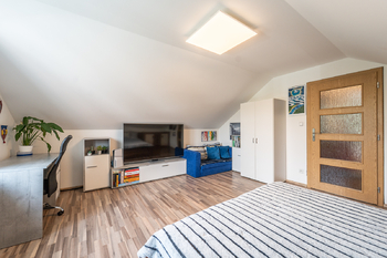 Prodej domu 152 m², Břežany II