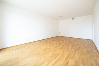 Prodej bytu 2+kk v osobním vlastnictví 63 m², Praha 9 - Vysočany