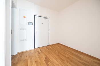 Prodej bytu 2+kk v osobním vlastnictví 63 m², Praha 9 - Vysočany