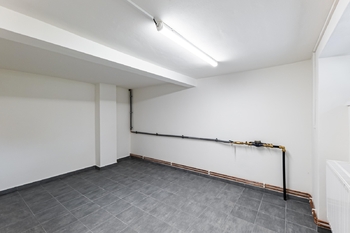 Sklepní prostory (ideální na saunu/wellness zónu). - Prodej domu 184 m², Jindřichův Hradec