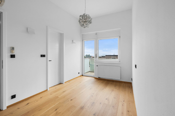 Prodej bytu 5+kk v osobním vlastnictví 172 m², Praha 5 - Smíchov