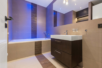 Prodej bytu 5+kk v osobním vlastnictví 172 m², Praha 5 - Smíchov