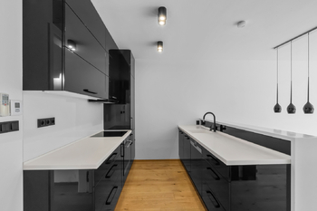 Prodej domu 172 m², Praha 5 - Smíchov