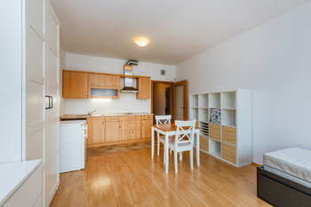 Pronájem bytu 1+kk v osobním vlastnictví 33 m², Praha 5 - Stodůlky