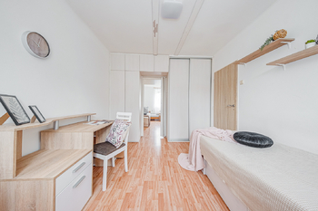 Prodej bytu 3+1 v osobním vlastnictví 86 m², Praha 6 - Liboc