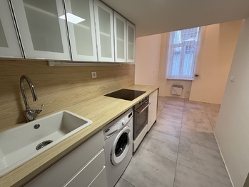 Pronájem bytu 1+kk v osobním vlastnictví 27 m², Praha 6 - Ruzyně