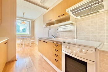 kuchyně - Prodej bytu 3+1 v osobním vlastnictví 81 m², Praha 5 - Stodůlky