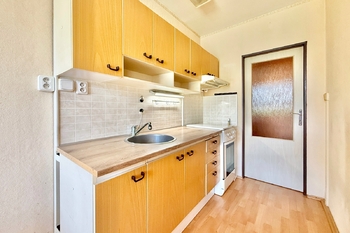 kuchyně - Prodej bytu 3+1 v osobním vlastnictví 81 m², Praha 5 - Stodůlky