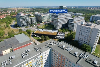 letecký pohled-okolí - Prodej bytu 3+1 v osobním vlastnictví 81 m², Praha 5 - Stodůlky