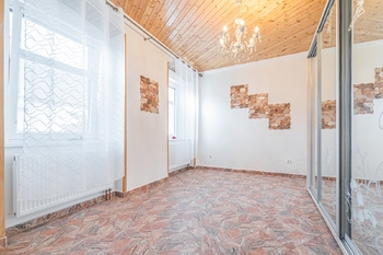 Pokoj - Prodej chaty / chalupy 199 m², Vraný