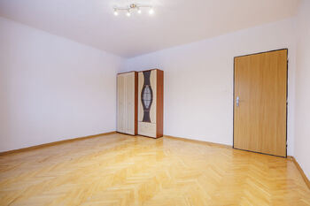 ložnice 1.NP - Pronájem domu 205 m², Nový Malín