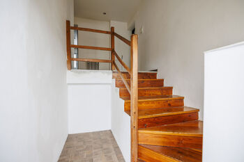 zádveří byt 2.NP - Pronájem domu 205 m², Nový Malín