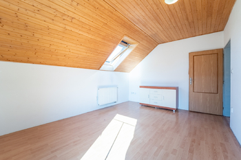 Prodej domu 143 m², Dolní Bousov