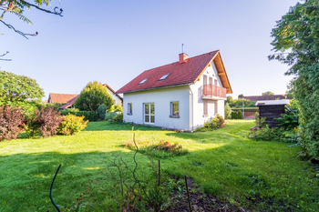 Prodej domu 143 m², Dolní Bousov