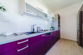 Prodej bytu 3+kk, 72 m², se zaskleným balkónem, v klidné lokalitě, ulice Lidická, Třebíč – Borovina - Prodej bytu 3+kk v osobním vlastnictví 72 m², Třebíč