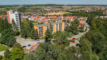Prodej bytu 3+kk, 72 m², se zaskleným balkónem, v klidné lokalitě, ulice Lidická, Třebíč – Borovina - Prodej bytu 3+kk v osobním vlastnictví 72 m², Třebíč