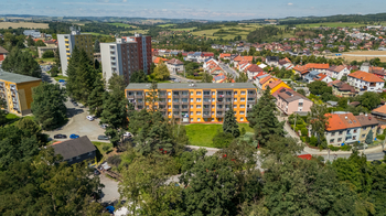Prodej bytu 3+kk, 72 m², se zaskleným balkónem, v klidné lokalitě, ulice Lidická, Třebíč – Borovina - Prodej bytu 3+kk v osobním vlastnictví 72 m², Třebíč
