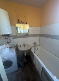 Vzorový byt 1+1- koupelna s vanou.. - Prodej nájemního domu 972 m², Ústí nad Labem