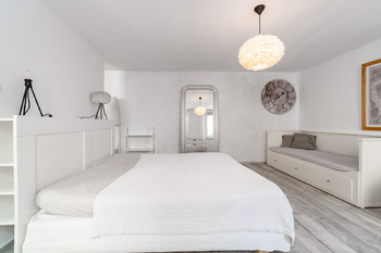Spací část - Prodej bytu atypický v osobním vlastnictví 60 m², Praha 8 - Karlín
