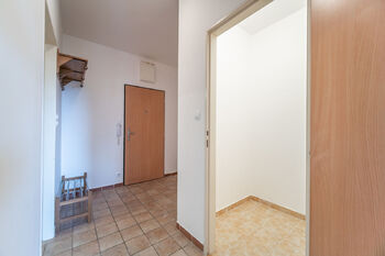 Pronájem bytu 2+kk v osobním vlastnictví 51 m², Praha 9 - Vysočany