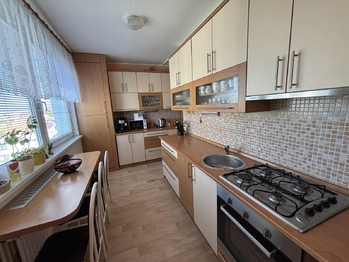 Prodej bytu 3+1 v družstevním vlastnictví 70 m², Uherský Brod