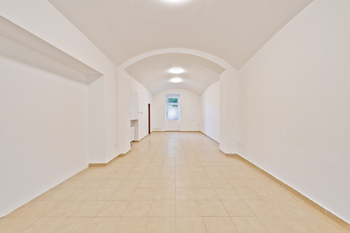 Pronájem obchodních prostor 70 m², Tábor