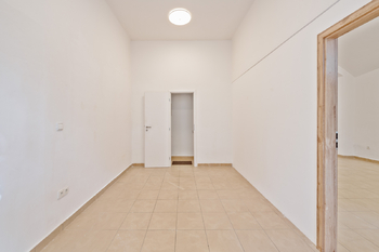 Pronájem obchodních prostor 70 m², Tábor