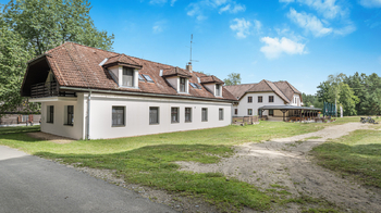 Prodej ubytovacího zařízení 1200 m², Hatín