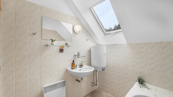 Prodej ubytovacího zařízení 1200 m², Hatín