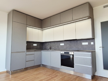 Pronájem bytu 2+kk v osobním vlastnictví 58 m², Praha 4 - Kamýk