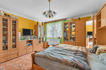 Prodej domu 151 m², Městec Králové