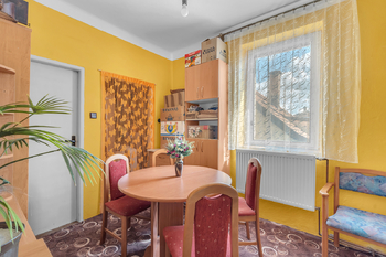 Prodej domu 151 m², Městec Králové