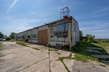 Prodej výrobních prostor 600 m², Štětí