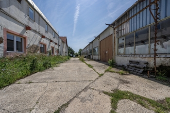 Prodej výrobních prostor 600 m², Štětí