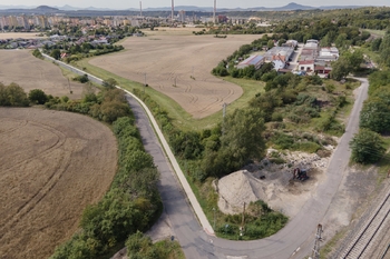 Prodej výrobních prostor 600 m², Štětí