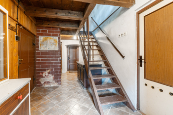 Dolní chodba - Prodej chaty / chalupy 192 m², Krompach