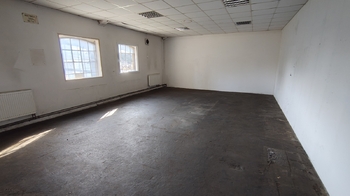 Pronájem výrobních prostor 462 m², Děčín