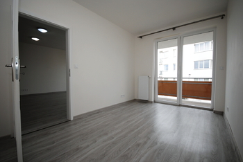 Pronájem bytu 2+kk v osobním vlastnictví 58 m², Velký Osek