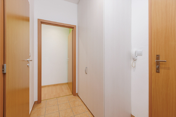 Pronájem bytu 2+kk v osobním vlastnictví 46 m², Šestajovice