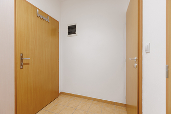 Pronájem bytu 2+kk v osobním vlastnictví 46 m², Šestajovice