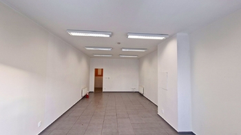 Pronájem obchodních prostor 48 m², Brno