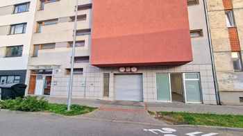 Pronájem obchodních prostor 48 m², Brno