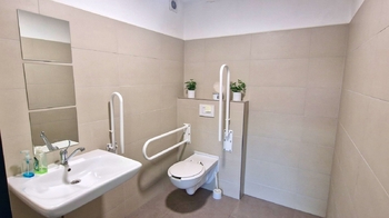 Pronájem obchodních prostor 16 m², Brno