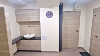 Pronájem obchodních prostor 16 m², Brno