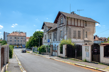 Prodej domu 180 m², Praha 10 - Strašnice