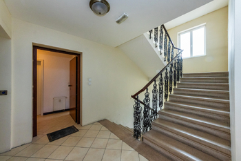 Prodej bytu 2+kk v osobním vlastnictví 44 m², Praha 7 - Holešovice