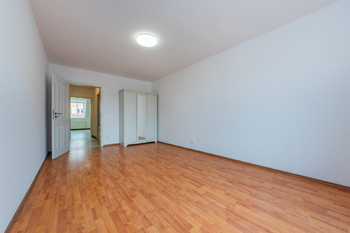 Prodej bytu 2+kk v osobním vlastnictví 44 m², Praha 7 - Holešovice