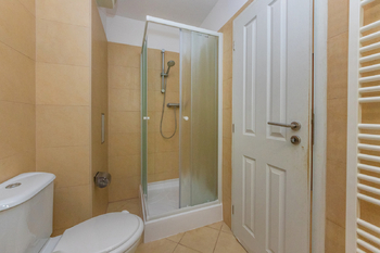 Prodej bytu 2+kk v osobním vlastnictví 44 m², Praha 7 - Holešovice
