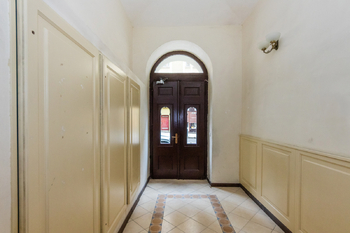 Prodej bytu 2+kk v osobním vlastnictví 44 m², Praha 7 - Holešovice